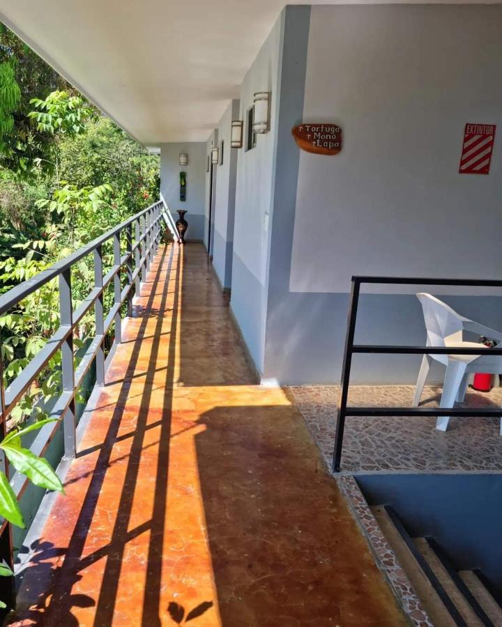 Cabuya  Funny Wave Guest House מראה חיצוני תמונה